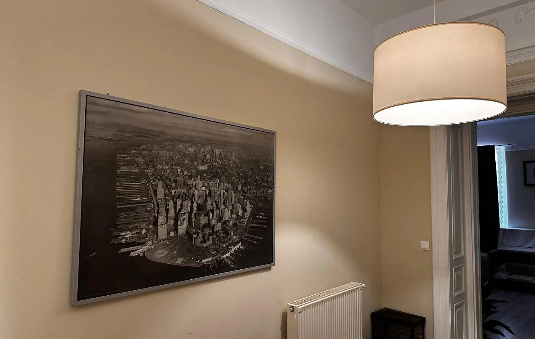 Spacious And Stylish Jokai Apartment Budapest